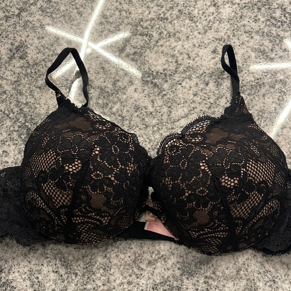 Victoria Secret Bra